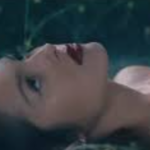 Review Makna Lagu Vampire: Cinta yang Mengisap Darah